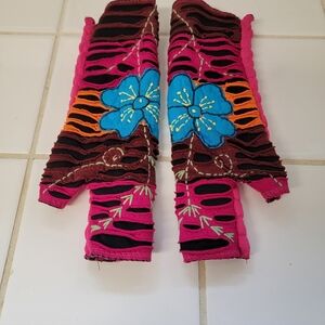 Colorful KC Fingerless Gloves with Floral Design